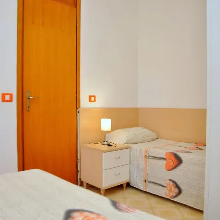 Adorable Cozy Flat For 4 Guests Next To The * Bibione